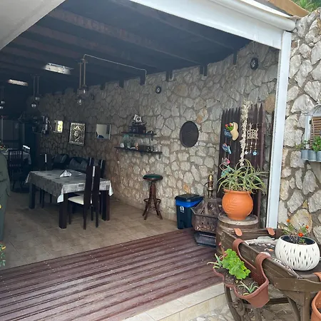 La Casa D' Irene (adults Only) 2*