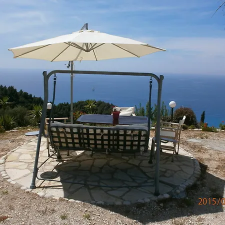 ゲストハウス La Casa D' Irene (adults Only) Áyios Nikítas